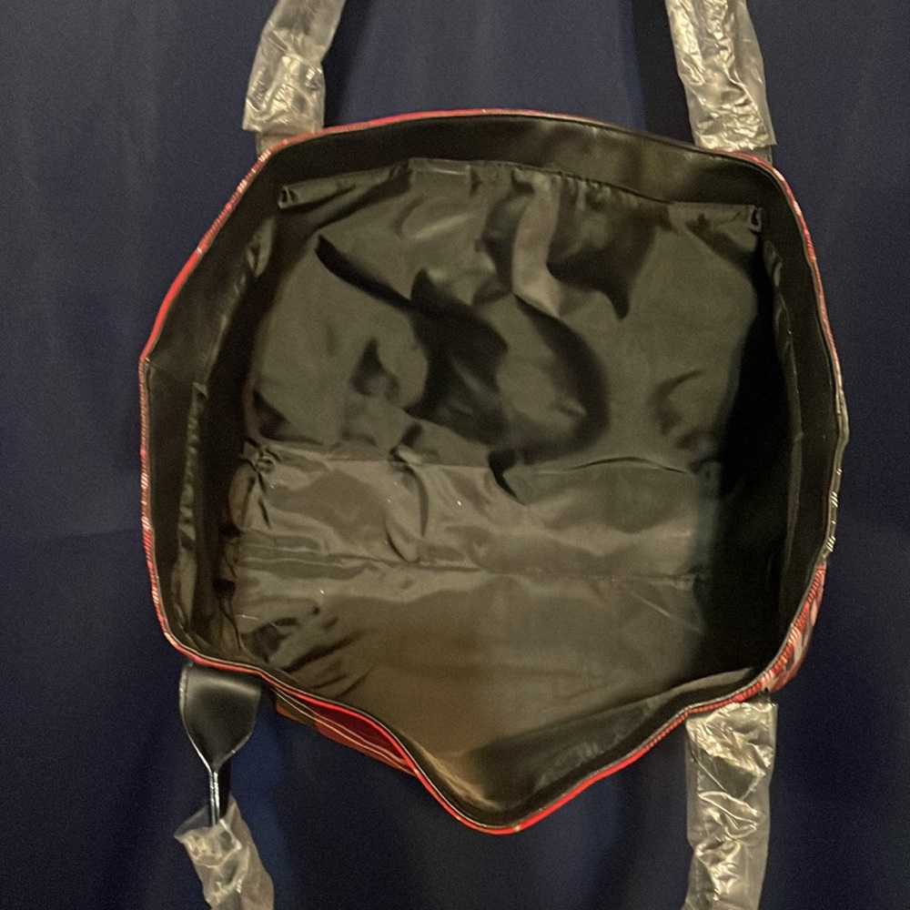 NWT Victoria Secret Tote - Picture 3 of 4